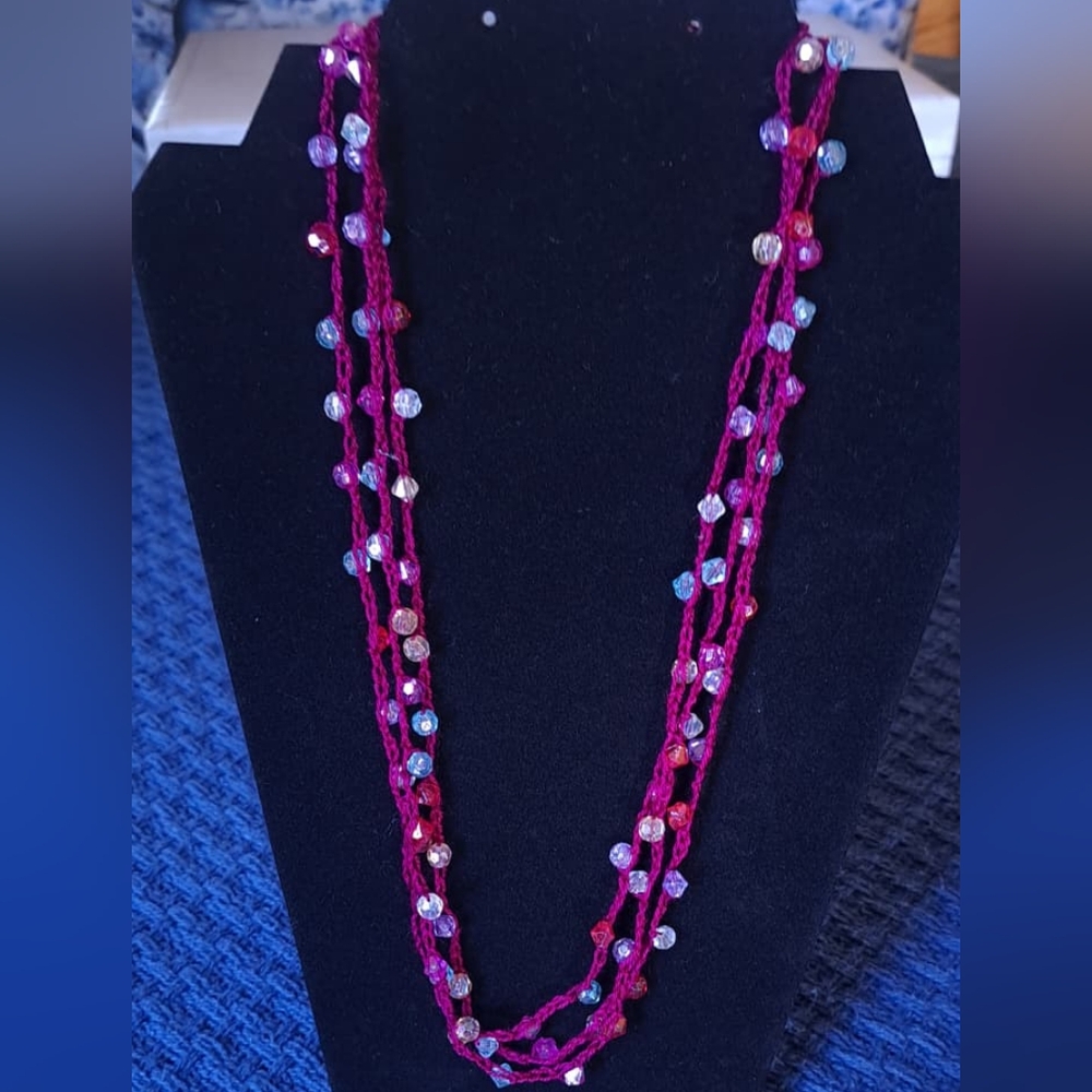Long Sangria Crochet Beaded Necklace